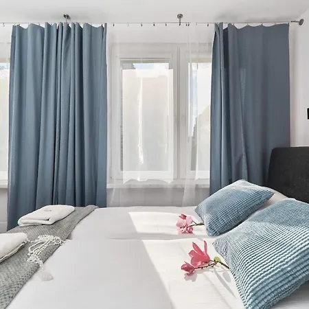 Studio Wroclaw Krawiecka By Renters Appartamento *